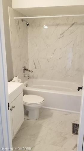 1291 Nottingham Avenue, Burlington, ON - Indoor Photo Showing Bathroom