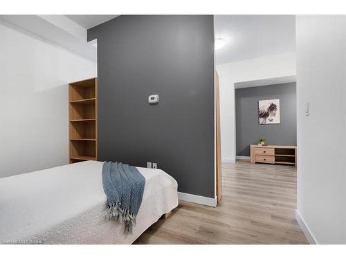 312-318 Spruce Street, Waterloo, ON - Indoor Photo Showing Bedroom