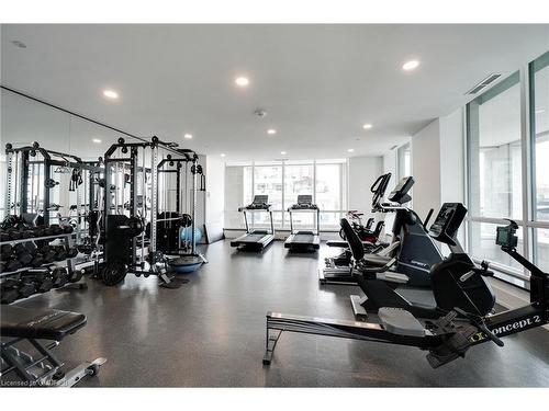 802-2060 Lakeshore Road, Burlington, ON - Indoor Photo Showing Gym Room