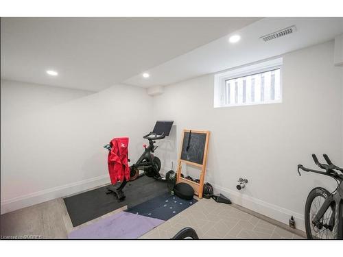 488 Holtby Avenue, Burlington, ON - Indoor Photo Showing Gym Room