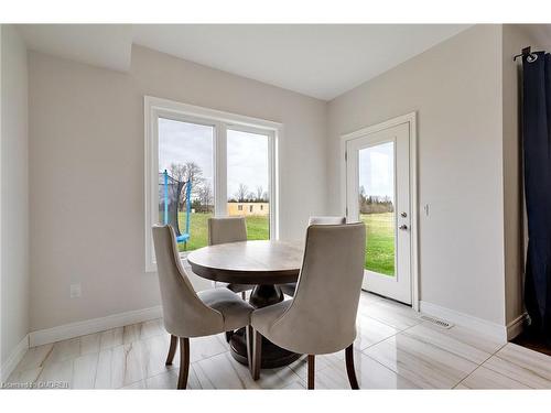 11 Rutledge Heights, Melancthon, ON - Indoor Photo Showing Dining Room