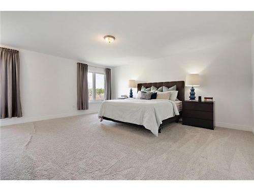 11 Rutledge Heights, Melancthon, ON - Indoor Photo Showing Bedroom