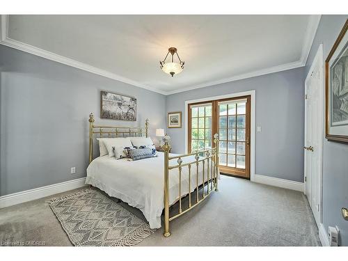 27 Weneil Drive, Freelton, ON - Indoor Photo Showing Bedroom