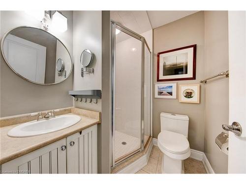 10-120 Bronte Road, Oakville, ON - Indoor Photo Showing Bathroom