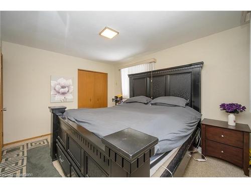1303 #3 Highway E, Dunnville, ON - Indoor Photo Showing Bedroom
