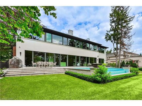 2250 Chancery Lane W, Oakville, ON - Outdoor With In Ground Pool