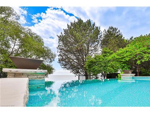 2250 Chancery Lane W, Oakville, ON - Outdoor With In Ground Pool