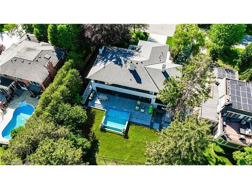 2250 Chancery Lane W, Oakville, ON - Outdoor