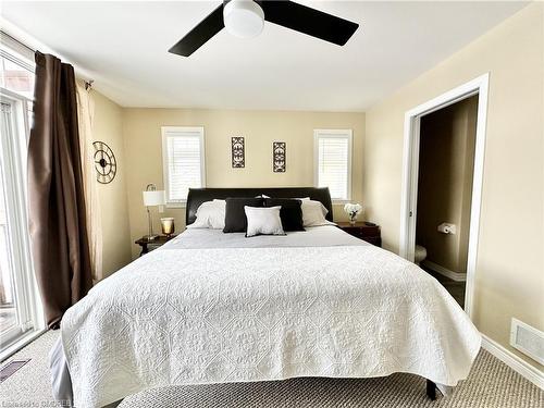 20-1579 Anstruther Lake Road, North Kawartha Twp, ON - Indoor Photo Showing Bedroom