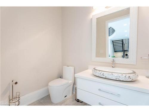 2081 20 Sideroad Road N, Milton, ON - Indoor Photo Showing Bathroom