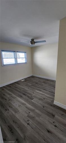 1742 Seeley Drive, London, ON - Indoor Photo Showing Other Room