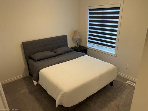 87 Hitchman Street, Paris, ON - Indoor Photo Showing Bedroom