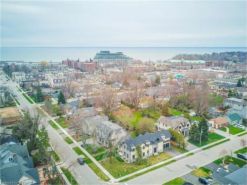 168 Nelson Street, Oakville, ON - Outdoor With View