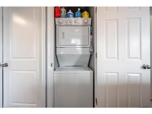 12 Inglewood Road, St. Catharines, ON - Indoor Photo Showing Laundry Room