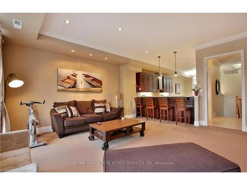 13-120 Bronte Road, Oakville, ON - Indoor Photo Showing Other Room