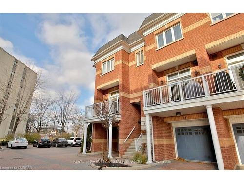 116 Bronte Road, Oakville, ON 