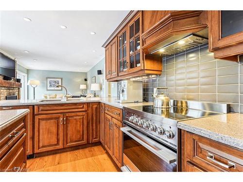 2231 Britannia Road, Burlington, ON - Indoor Photo Showing Kitchen With Double Sink