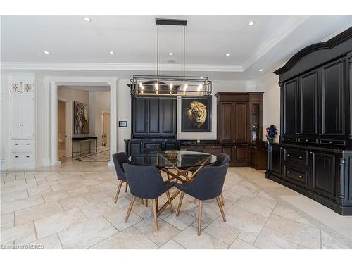 1476 Carmen Drive, Mississauga, ON - Indoor Photo Showing Dining Room