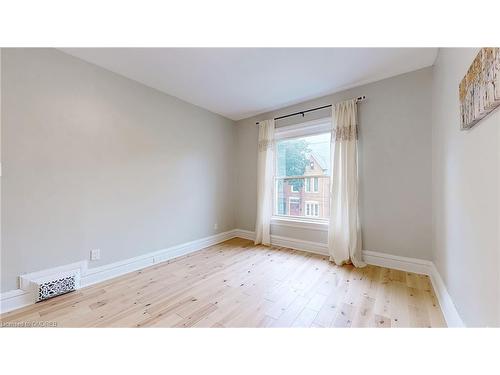 103 Grant Avenue, Hamilton, ON - Indoor Photo Showing Other Room