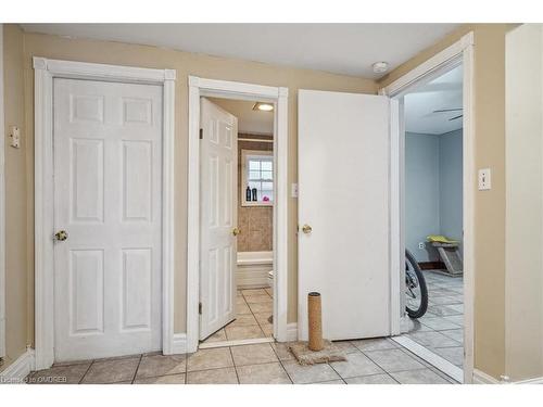 27 George Street, St. Catharines, ON - Indoor Photo Showing Other Room