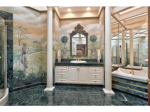1767 Heather Hills Drive, Burlington, ON - Indoor Photo Showing Bathroom