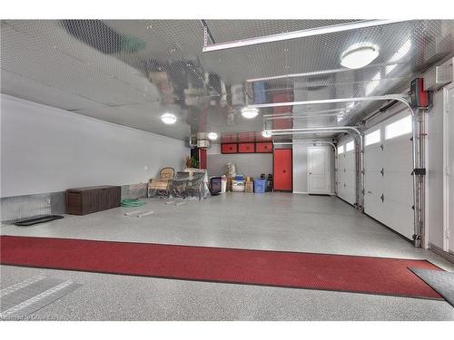 1767 Heather Hills Drive, Burlington, ON - Indoor Photo Showing Garage
