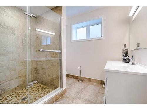 25 Waterview Road, Wasaga Beach, ON - Indoor Photo Showing Bathroom