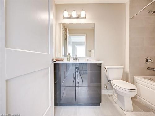 416-470 Gordon Krantz Avenue, Milton, ON - Indoor Photo Showing Bathroom
