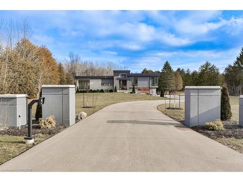 3232 20 Side Road, Campbellville, ON - Outdoor