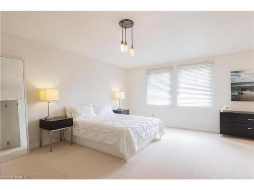 2166 Adair Crescent, Oakville, ON - Indoor Photo Showing Bedroom