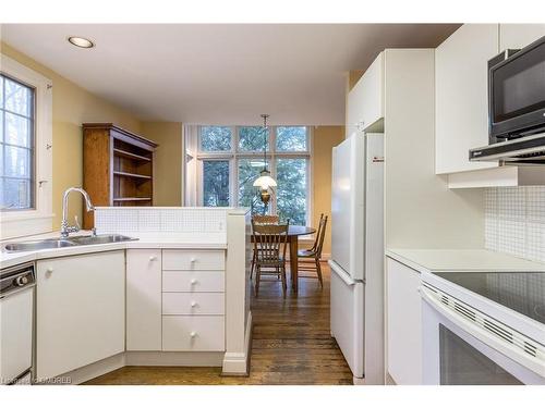 21 Second Street, Oakville, ON - Indoor Photo Showing Kitchen With Double Sink