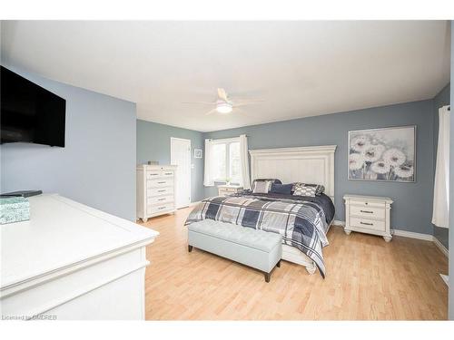 61041 Regional Road 27, Wainfleet, ON - Indoor Photo Showing Bedroom