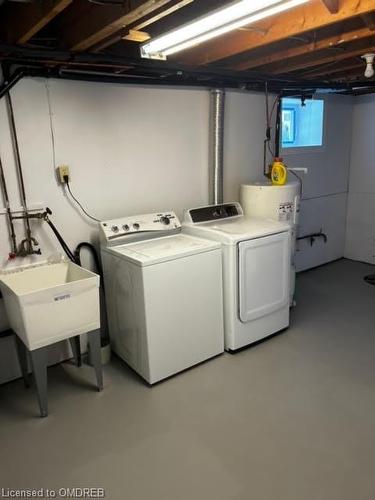 143 Arthur Street North Street, Gogama, ON - Indoor Photo Showing Laundry Room