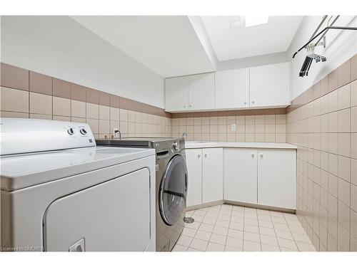 14188 Winston Churchill Boulevard, Caledon, ON - Indoor Photo Showing Laundry Room