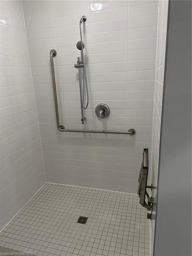 9-310 Broadway Avenue, Orangeville, ON - Indoor Photo Showing Bathroom