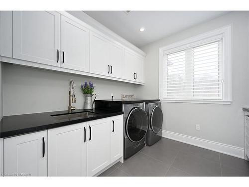 224 Shoreacres Road, Burlington, ON - Indoor Photo Showing Laundry Room