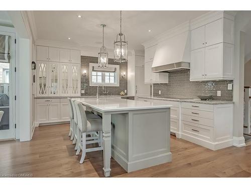 273 William Street, Oakville, ON - Indoor Photo Showing Kitchen With Upgraded Kitchen