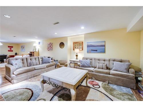 1380 Merrybrook Lane, Oakville, ON - Indoor Photo Showing Living Room