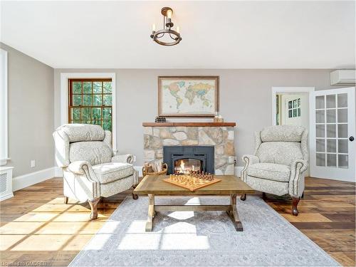 8163 10 Side Road, Halton Hills, ON - Indoor Photo Showing Living Room With Fireplace