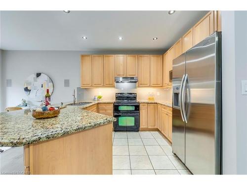 1207 Agram Drive, Oakville, ON - Indoor Photo Showing Kitchen With Double Sink