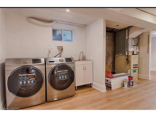108 Rebecca Street, Oakville, ON - Indoor Photo Showing Laundry Room