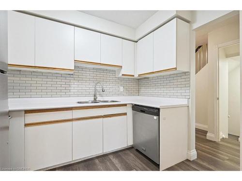 3-4195 Longmoor Drive, Burlington, ON - Indoor Photo Showing Kitchen With Double Sink