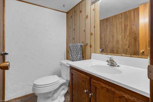4 Parkdale Crescent, Fonthill, ON - Indoor Photo Showing Bathroom