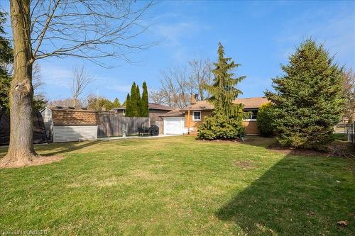 4 Parkdale Crescent, Fonthill, ON - Outdoor