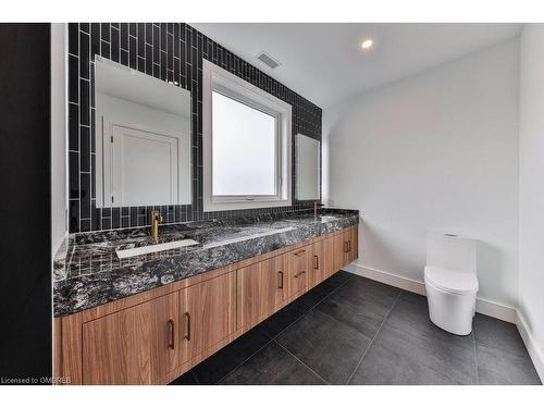 62 Melrose Drive, Niagara-On-The-Lake, ON - Indoor Photo Showing Bathroom