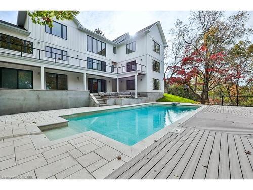 62 Melrose Drive, Niagara-On-The-Lake, ON - Outdoor With In Ground Pool With Deck Patio Veranda
