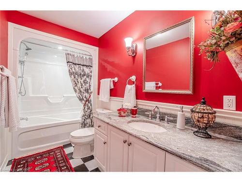 66 Nantuckett Road, Crystal Beach, ON - Indoor Photo Showing Bathroom