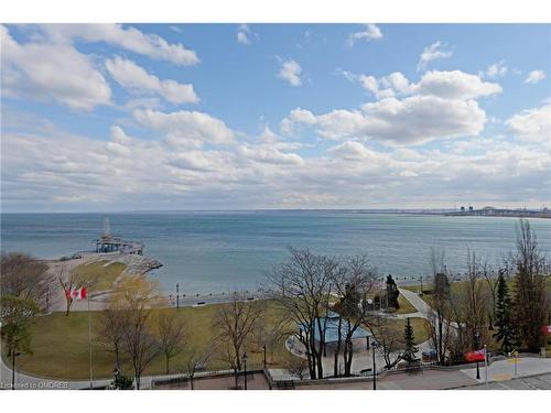 605-1477 Lakeshore Road, Burlington, ON - Outdoor With Body Of Water With View