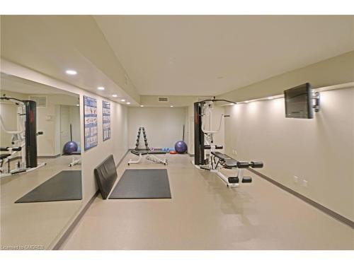 605-1477 Lakeshore Road, Burlington, ON - Indoor Photo Showing Gym Room
