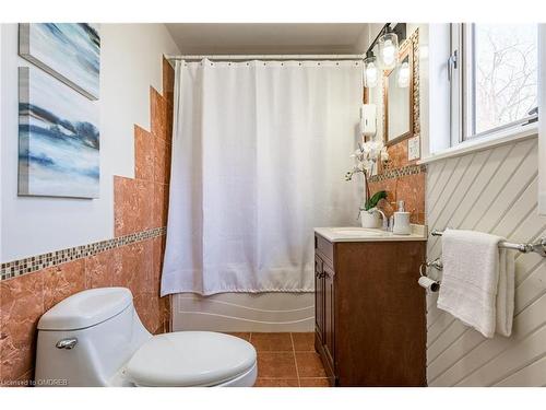 335 Dovercourt Road, Fort Erie, ON - Indoor Photo Showing Bathroom
